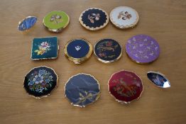 Ten 1950s and later compacts, eight of which Stratton, including two 'Queen' models in grey marble