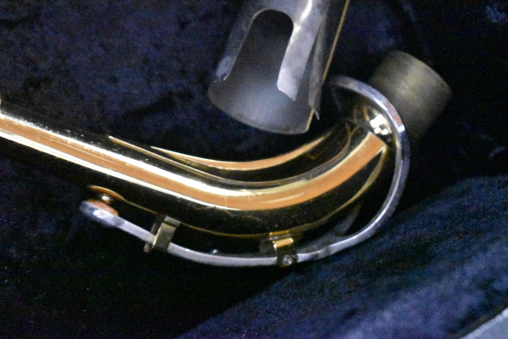 A King Saxophone, model 613, purchased from Boosey & Hawkes circa 1987, in fitted case with Rico - Image 3 of 5