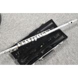 A silver plate flute, King Cleveland, in fitted King case, model 610, serial number 624641