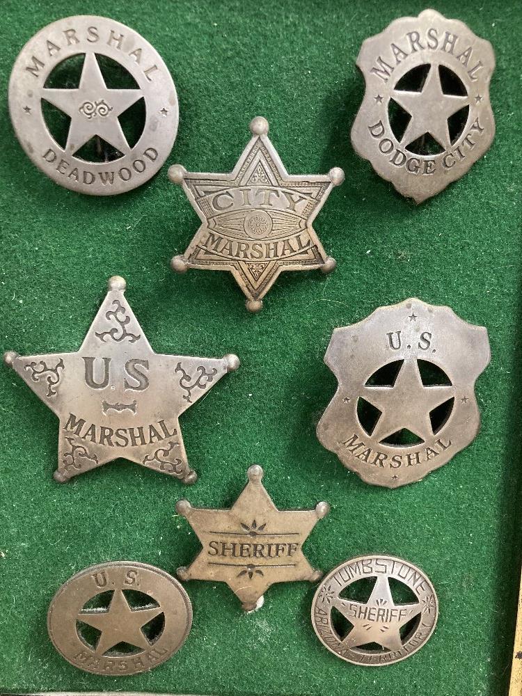 American Western and Cowboy interest, small collection of fourteen American brass, chrome and - Image 4 of 9