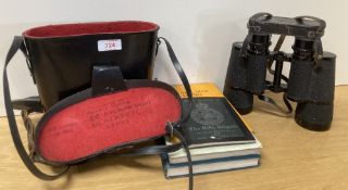 WW2-period German Carl Zeiss Binoculars, engraved to the backplate D.F. 7x50 1985842 + T CARL