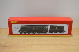 Hornby OO gauge model locomotive and tender, West Country Class 4-6-2, running number 34092 named