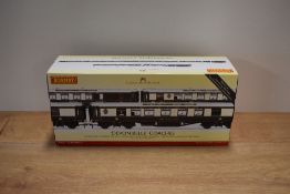 A Hornby OO scale model railway coach set, reference R4251, representing the Southern Railway