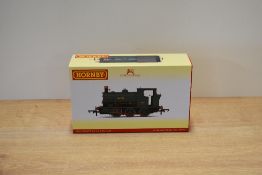 A Hornby OO gauge model of a Peckett B2 0-6-0 saddle tank steam locomotive. The model is finished in