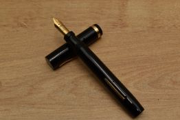 A Sheaffer Lifetime Senior lever fill fountain pen in Black with flat top single band cap having