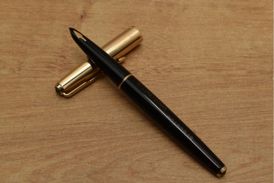 A boxed Parker 61 Custom Insignia capillary fill fountain pen, ballpoint pen and pencil set in Black - Image 2 of 3