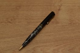 A Parker Vacumatic Junior pencil in Grey Pearl with three bands. Circa 1945