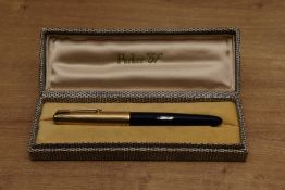 A boxed Parker 51 vacumatic fill fountain pen in Cedar Blue with Rolled Gold converging line cap.