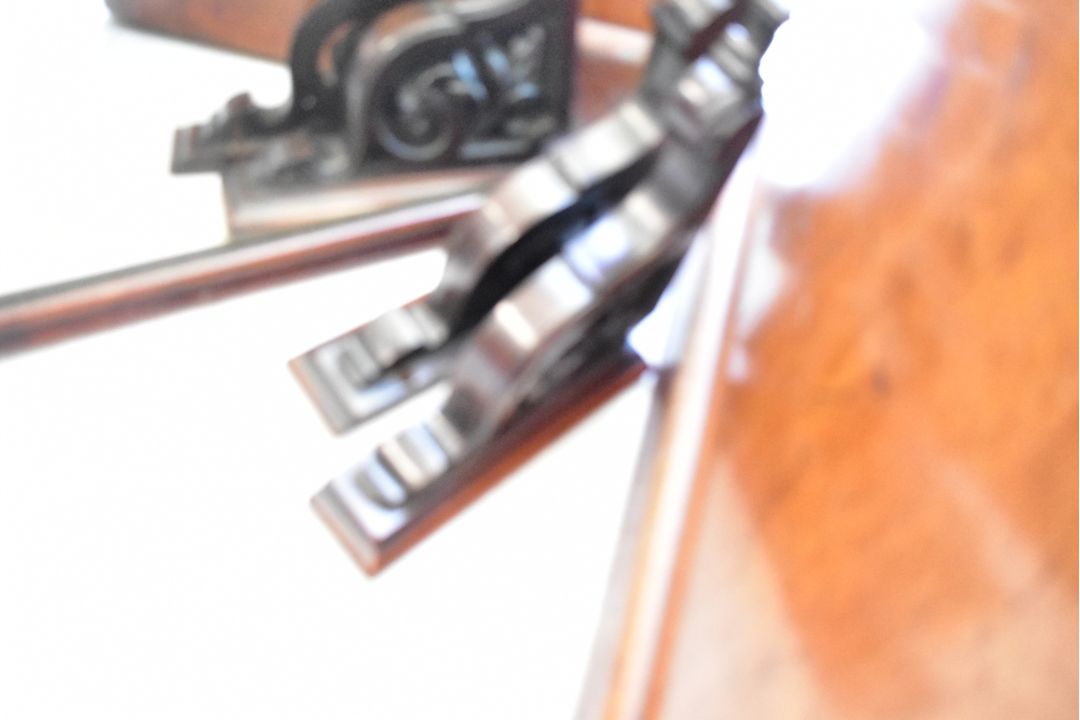 A Victorian mahogany dressing table, mirror and jewellery drawers can be easily removed to utilise - Image 2 of 6