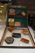 An interesting collection of 18th, 19th and 20th century snuff boxes, and other boxes to include a