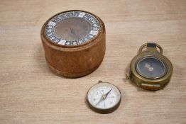 A quantity of 20th-century compasses, to feature a WWI 1915 Swiss Officers brass Verners Pattern VII