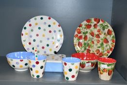 A quantity of Emma Bridgewater plastic and rice husk kitchenware, to feature a 'Polka Dot' dinner