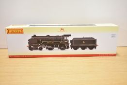 A Hornby OO gauge Schools Class 4-4-0 steam locomotive and tender Blundell's No. 30932, model number