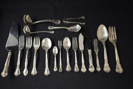 A Gorham Chantilly pattern silver 73 piece cutlery set, comprising Dinner knives, Dinner forks,