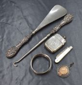 A Victorian silver mother-of-pearl fruit knife, marks for Sheffield 1900, maker James Fenton & Co,