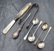 A set of four George V silver Old English pattern coffee spoons, marks for Birmingham 1930, maker