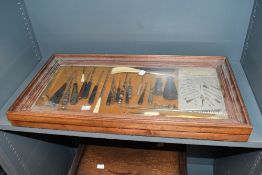 A fine collection of 19th and early 20th-century button hooks and shoe horns, to feature ebonised