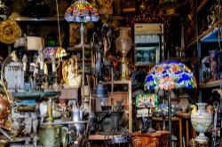Antique Vintage and Collectables including Objects D ’Art 17