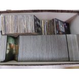TRADE CARDS - TOPPS, THE X FILES, LARGE COLLECTION OF 500+ CARDS Great looking accumulation of Topps