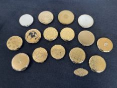A collection of 1970-1980 Stratton compacts in gilt and white metal to include croc-texture with