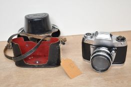 An Ihagee Exa 500 SLR camera with Carl Zeiss Jena Tessar 2,8/50 lens