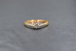 A 22ct gold ring shank, missing stone, 1.8g