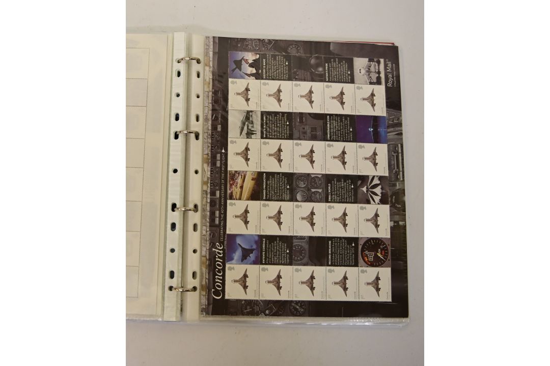Postage stamps: 33 smiler sheets 2002-2018, over 600 usable 1st class ...