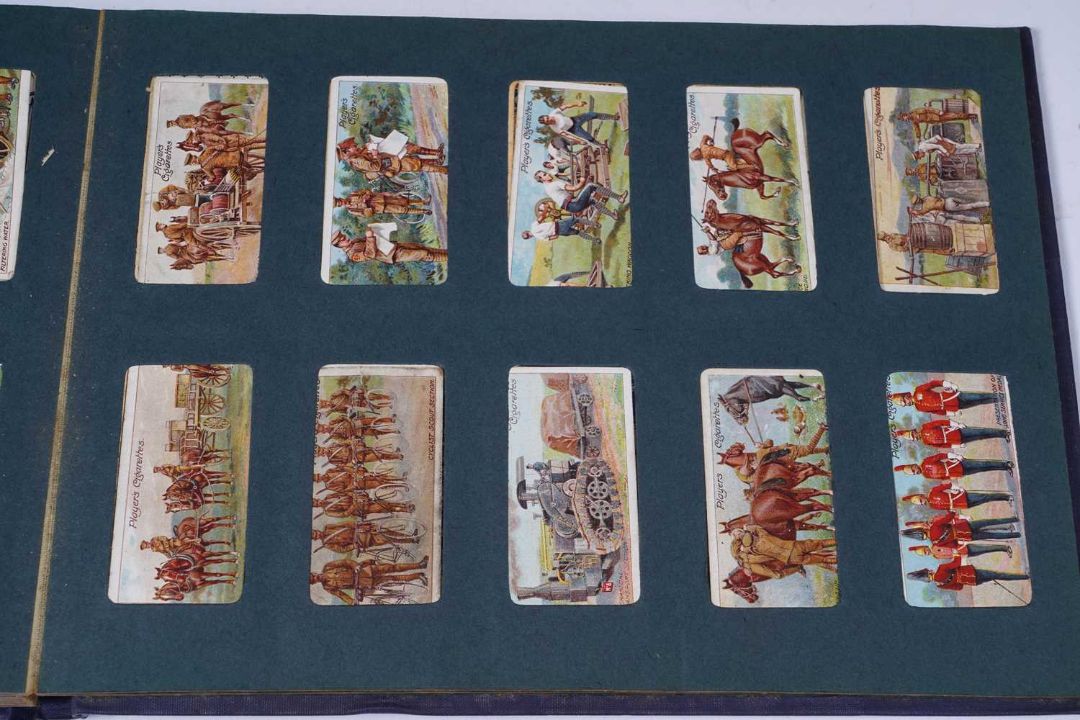 A collection of cigarette cards - Image 15 of 25