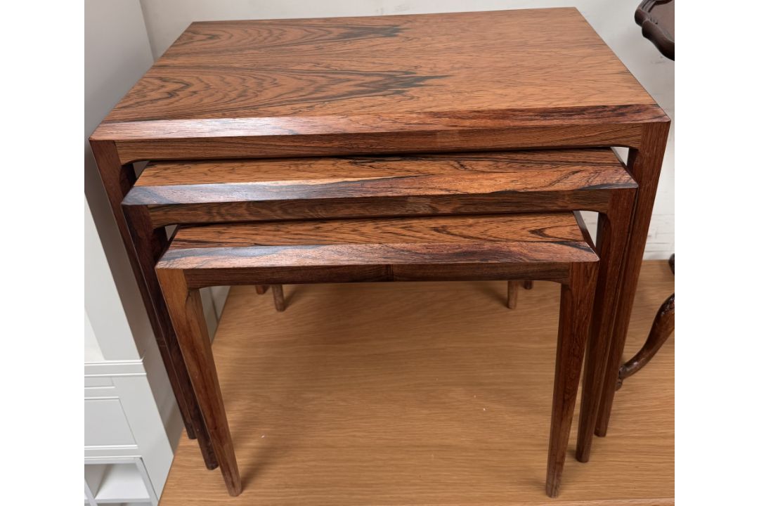 A rosewood nest of three tables together with a pair of mahogany wine tables - Image 2 of 2