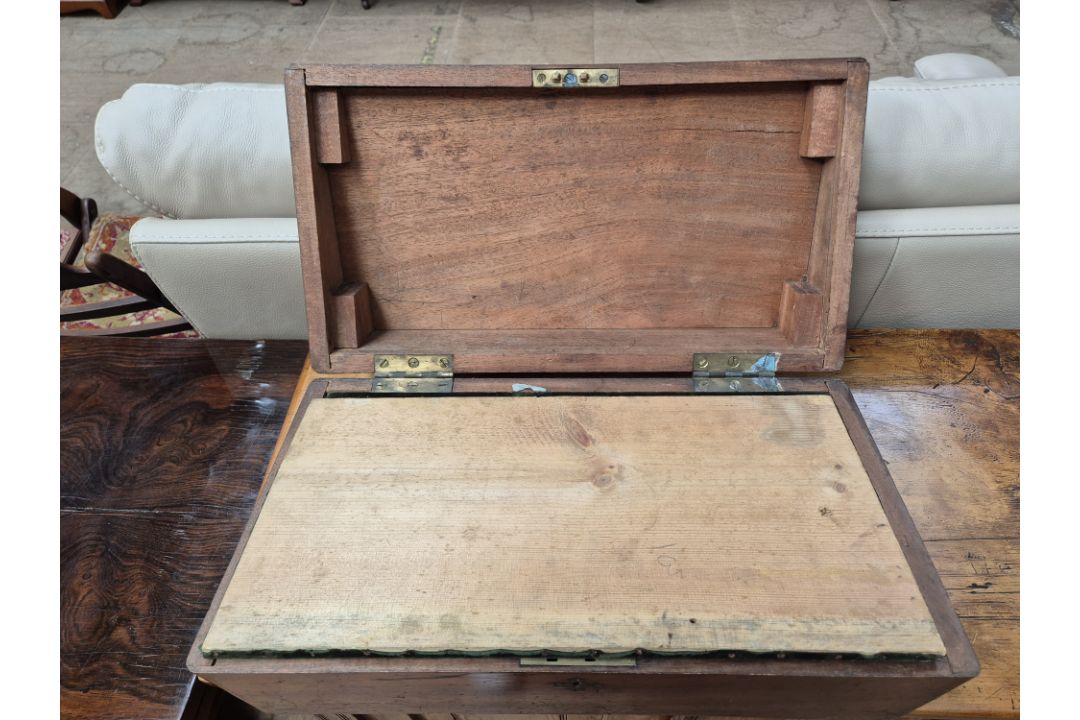 A Victorian mahogany laptop desk with geometric inlay - Image 2 of 7