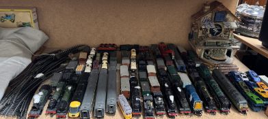 A Hornby Locomotive and tender Helmingham Hall together with a collection of locomotives and
