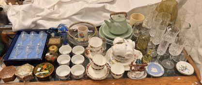 A Ravenhead glass vase together with cased drinking glasses, part tea services,