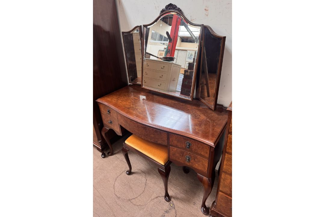 A 20th century burr walnut bedroom suite comprising two wardrobes, dressing table, stool, - Image 4 of 5