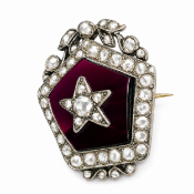 VICTORIAN DIAMOND AND GARNET BROOCH