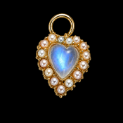 SWEET PEARL AND MOONSTONE HEART PENDANT