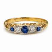 SAPPHIRE AND DIAMOND 5-STONE RING