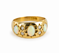 RUBY AND DIAMOND 3-STONE GYPSY RING