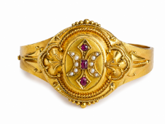 ETRUSCAN RUBY AND PEARL GOLD HINGED BANGLE