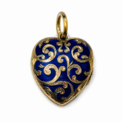 ELEGANT GOLD ENAMEL HEART LOCKET PENDANT