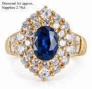 SAPPHIRE AND DIAMOND CLUSTER RING