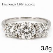 FINE 3-STONE DIAMOND RING