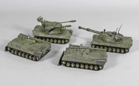 4 Dinky Toys Panzer