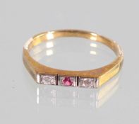 Art Deco Rubin Ring - GG/WG 333