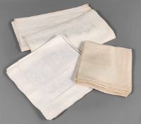 Posten Damast-Servietten um 1900/10 u. sp.