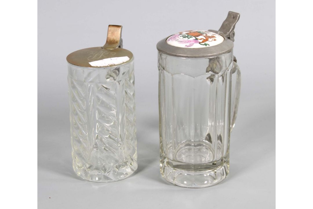 Krug mit Porzellandeckel u.a. um 1890/1900 - Bild 1 aus 2