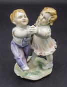 Tanzendes Kinderpaar / A dancing boy and girl, Karl Ens, Volkstedt, um 1930