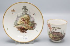 Tasse und Untertasse mit Fuchs und Leoparden / A cup and saucer with a fox and a leopard, ...