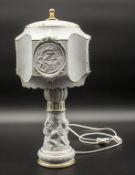 Lithophanie-Lampe / A lithophane lamp, Sitzendorf, 20. Jh.