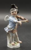 Kleine verkleidete Amorette mit Violine / A small, disguised cupid with violin, Meissen, Mitte ...
