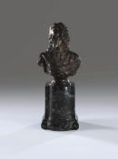 Bronzebüste Voltaire.